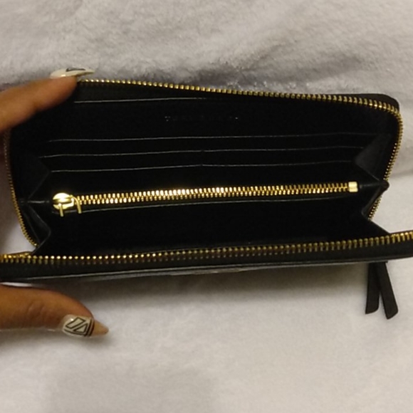 Tory Burch Black Wallet - Picture 3 of 7